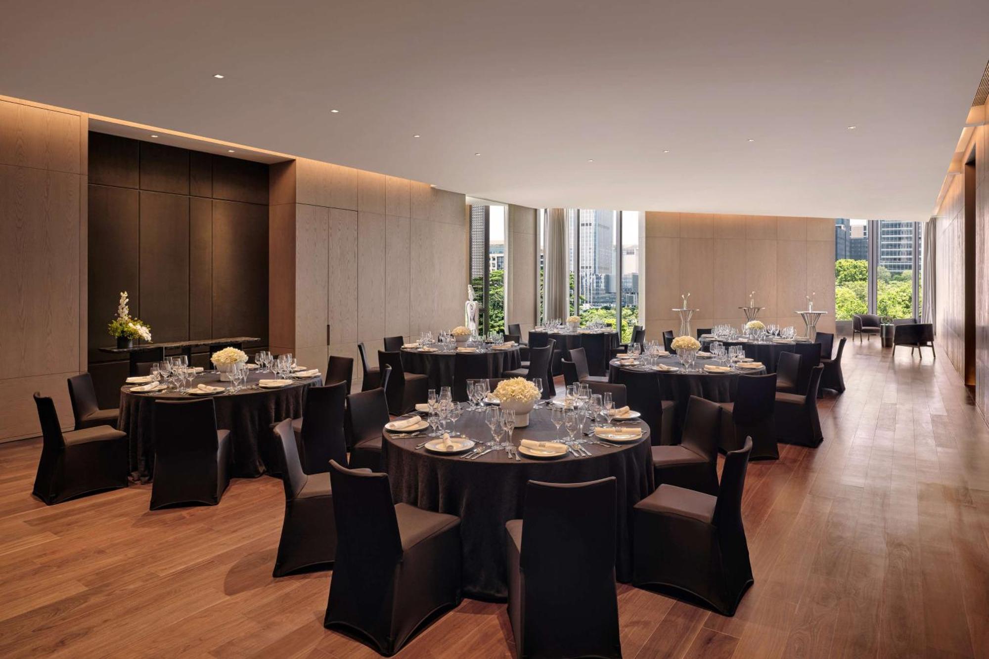 Conrad Shenzhen, The First Art Museum Hotel In Greater Bay Area With The Stunning Bay And Sunset View In The Hotel Terrace Dış mekan fotoğraf