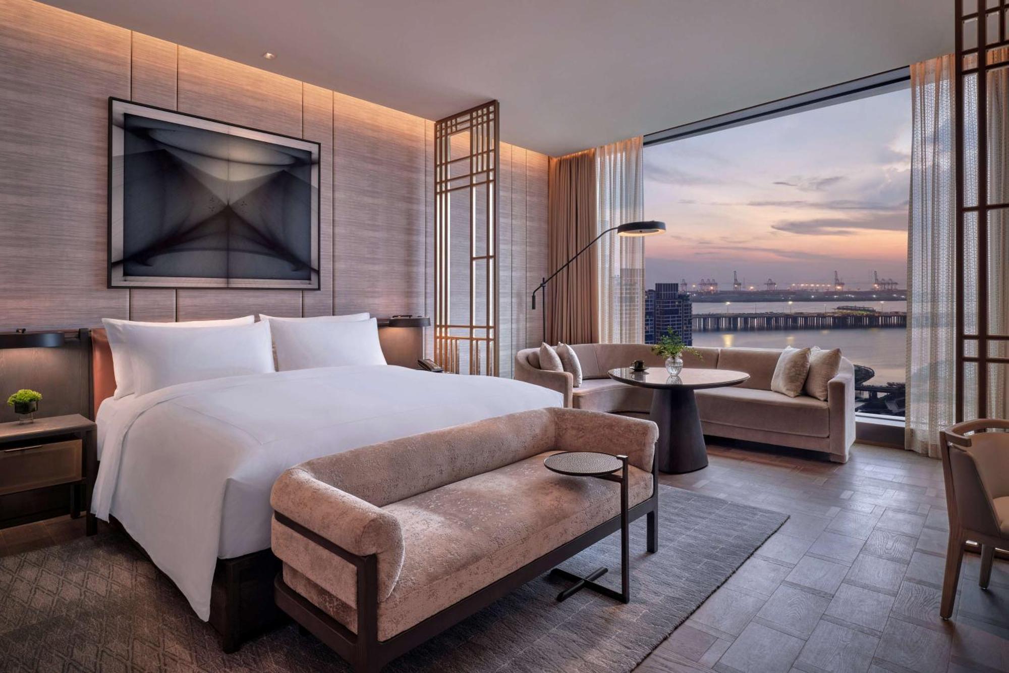 Conrad Shenzhen, The First Art Museum Hotel In Greater Bay Area With The Stunning Bay And Sunset View In The Hotel Terrace Dış mekan fotoğraf