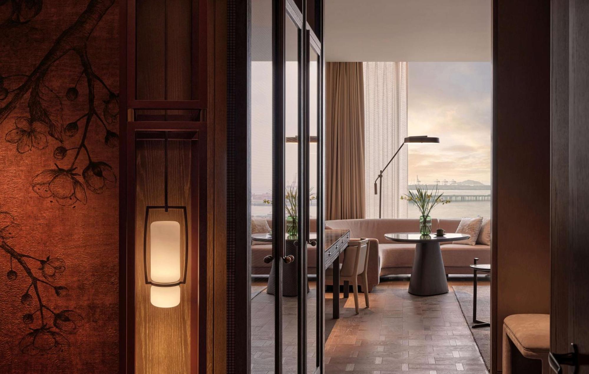 Conrad Shenzhen, The First Art Museum Hotel In Greater Bay Area With The Stunning Bay And Sunset View In The Hotel Terrace Dış mekan fotoğraf