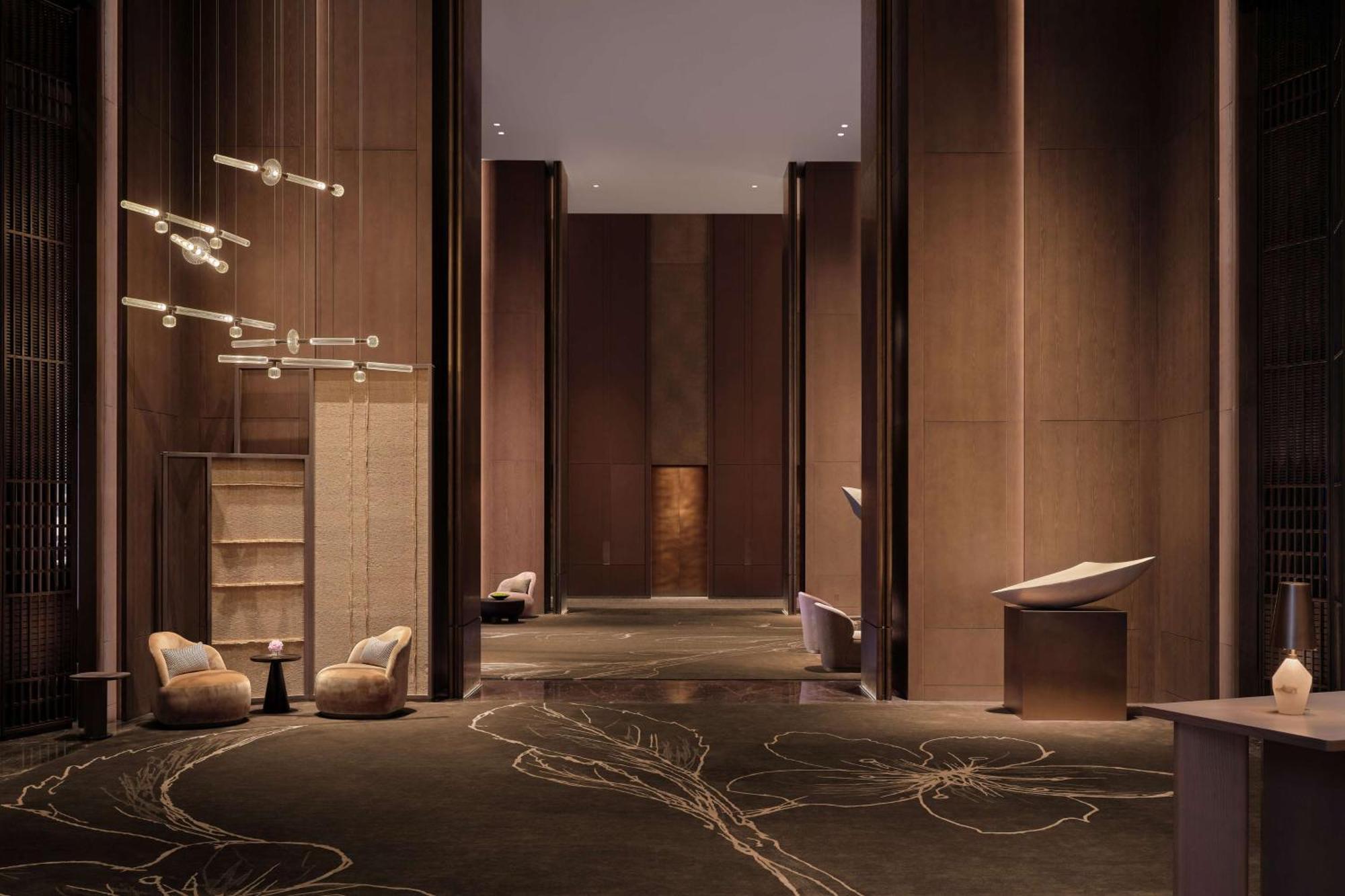 Conrad Shenzhen, The First Art Museum Hotel In Greater Bay Area With The Stunning Bay And Sunset View In The Hotel Terrace Dış mekan fotoğraf